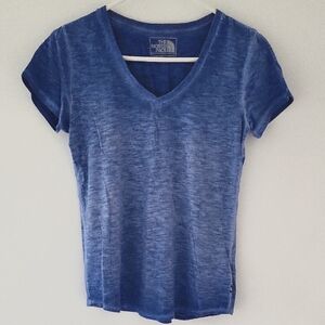 The North Face V-Neck Tshirt